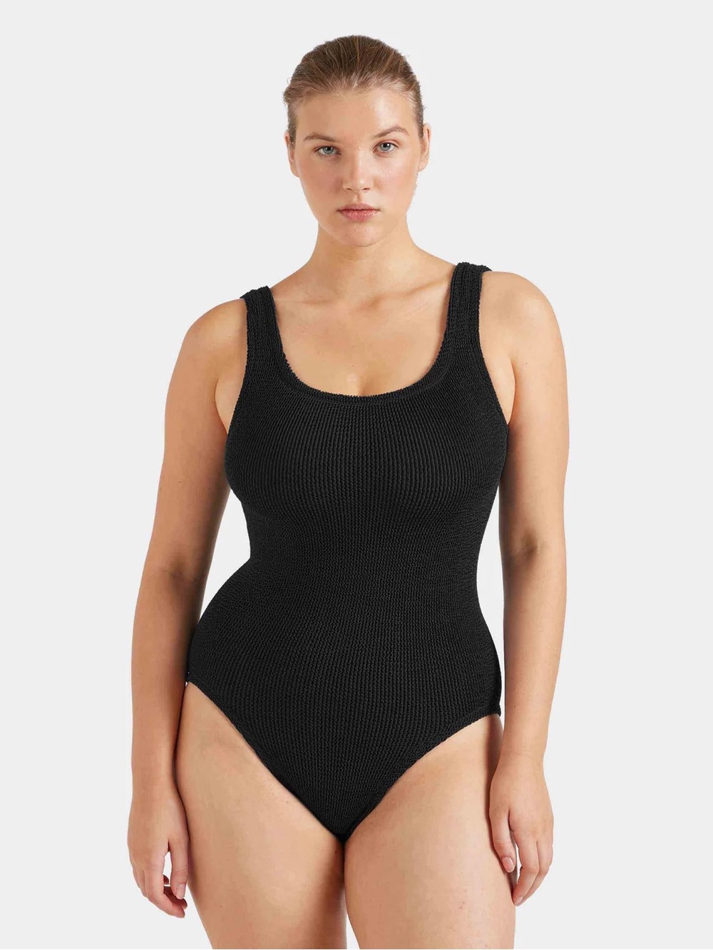 Hunza G Coverage Square Neck Swim
Black - Picture 2 of 9